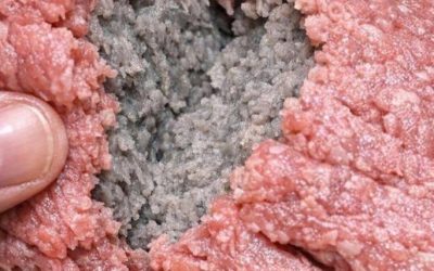 I just bought ground beef and the inside is completely grey — did I get ripped off?